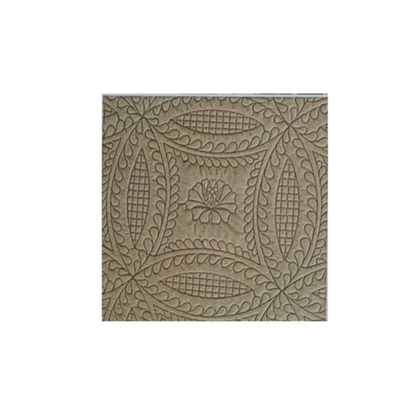 Damascus - Luxury Plush Quilted Bedspread with 3D Embroidery Vintage Royal Gold - Picture 5 of 5